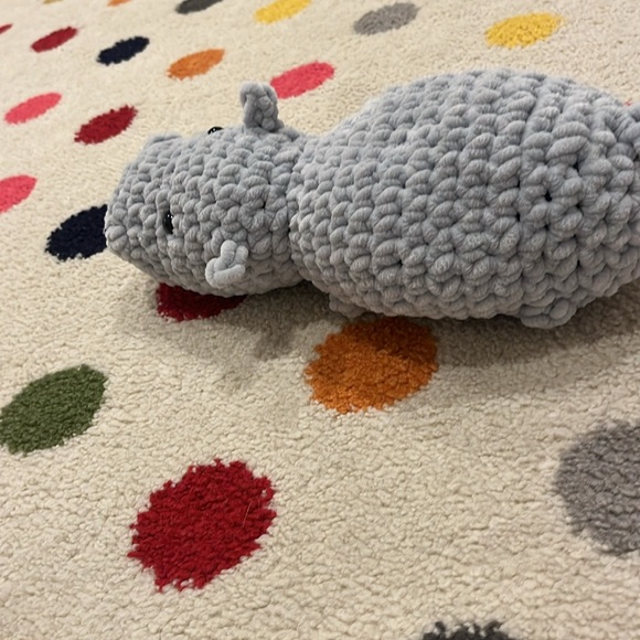 Bubbles the crochet hippo - Picture 3 of 7